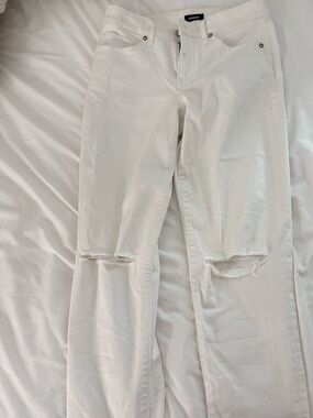 Express Mid Rise Boyfriend White Distressed Knee Jeans